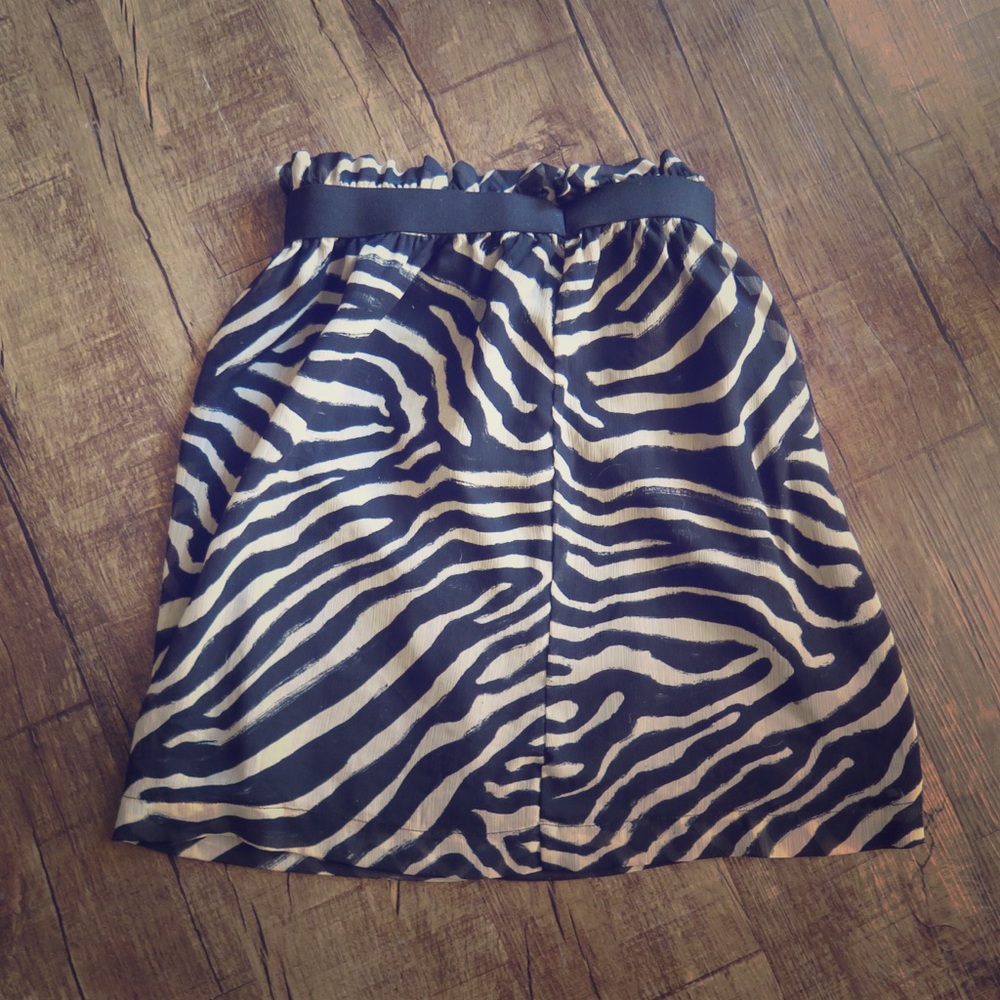 H&M Printed Work Skirt